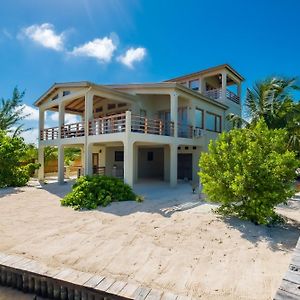 Beachfront Villa Island Pearl Gold Standard Certified